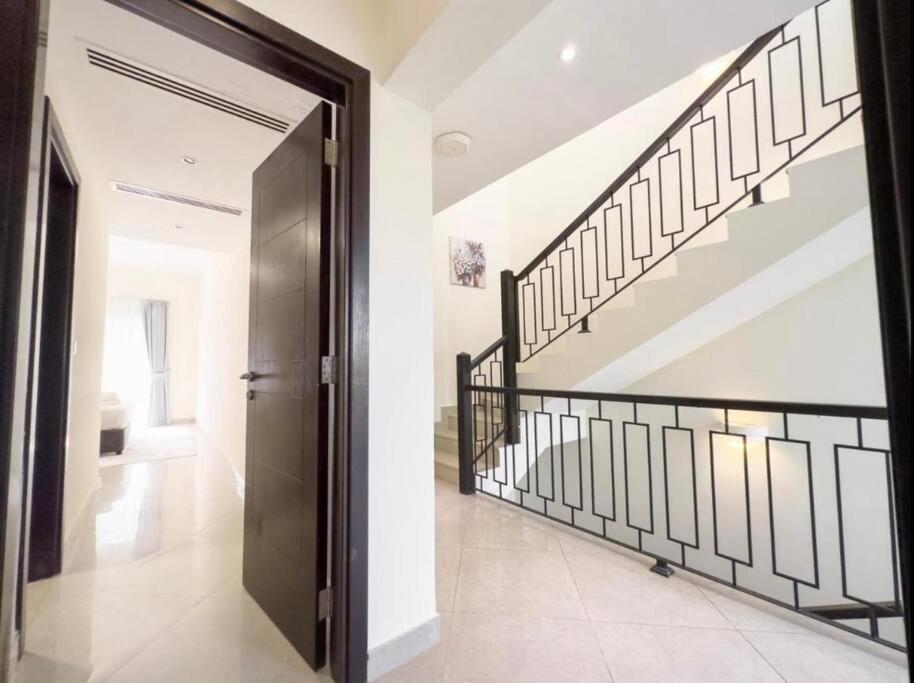 Villa Luxurious Cozy With Pool Access