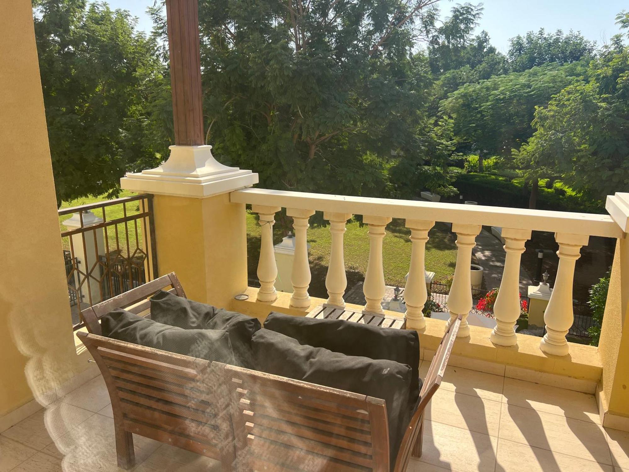 Luxurious Cozy With Pool Access Villa Ra’s al-Chaima