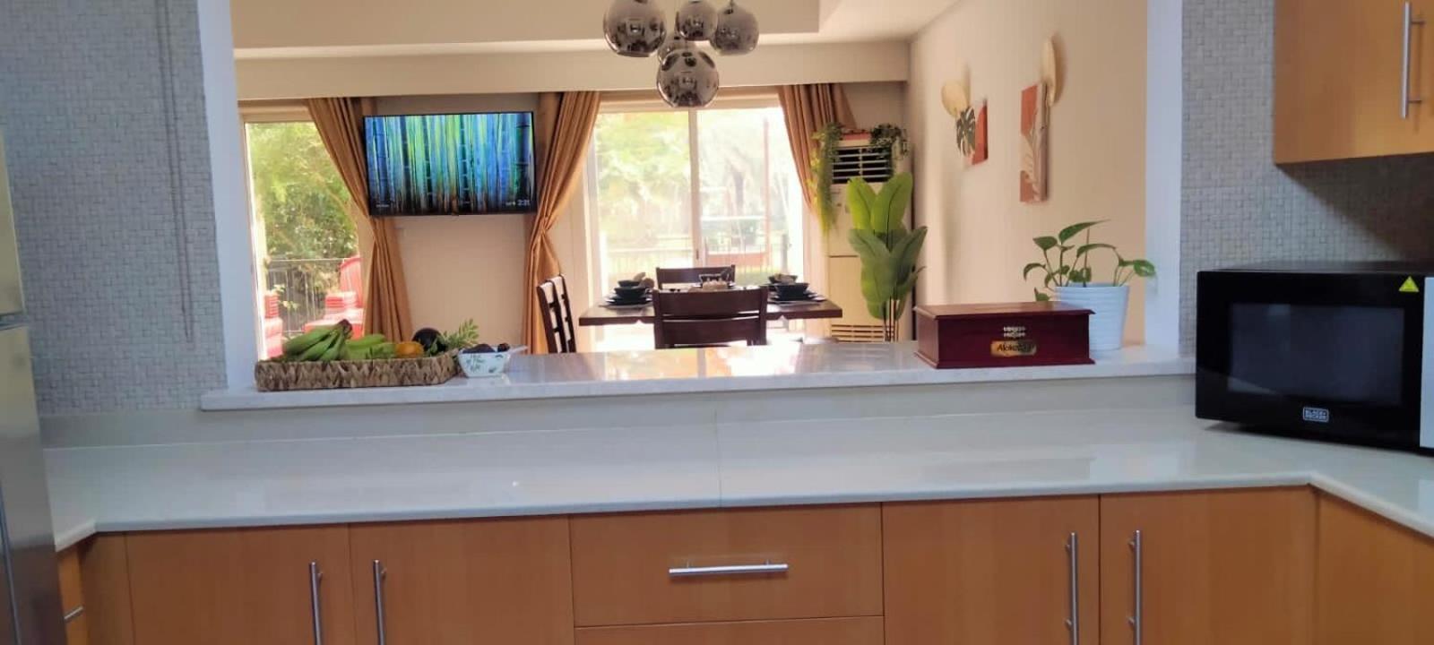 Luxurious Cozy With Pool Access *