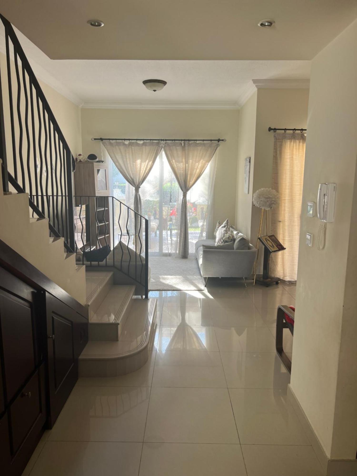 Luxurious Cozy With Pool Access विला